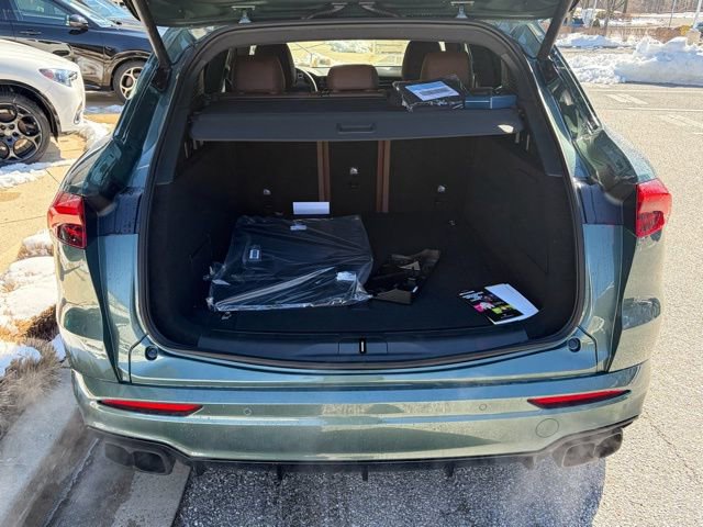 New 2026 Maserati Grecale Modena image 9