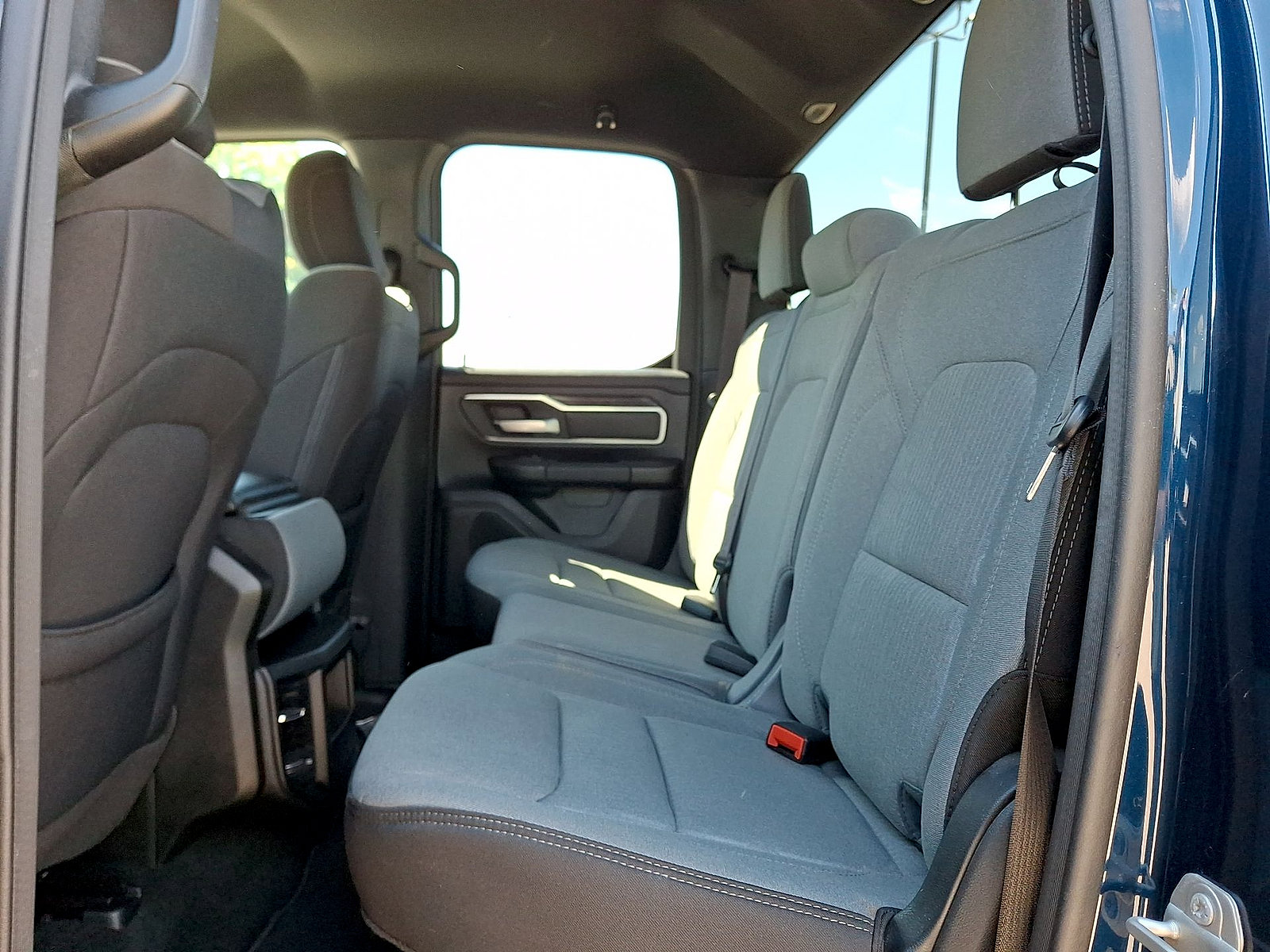 Used 2023 RAM 1500 Big Horn AWD/4WD image 19