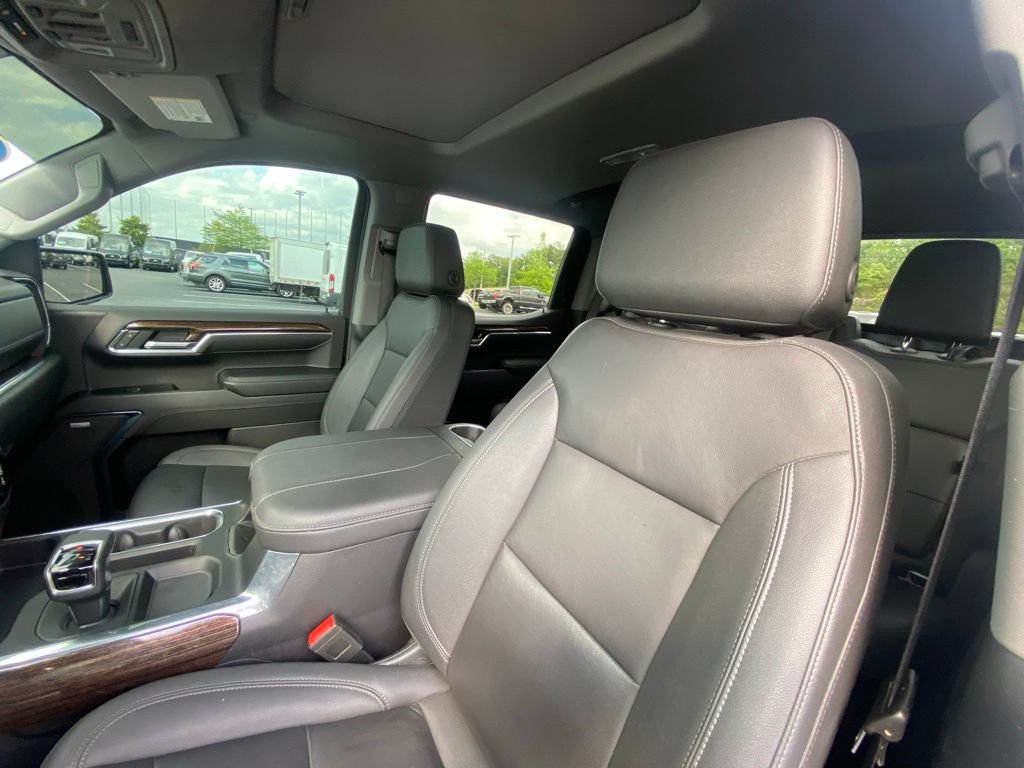 Used 2023 GMC Sierra 1500 Elevation w/ Elevation Premium Package AWD/4WD image 21