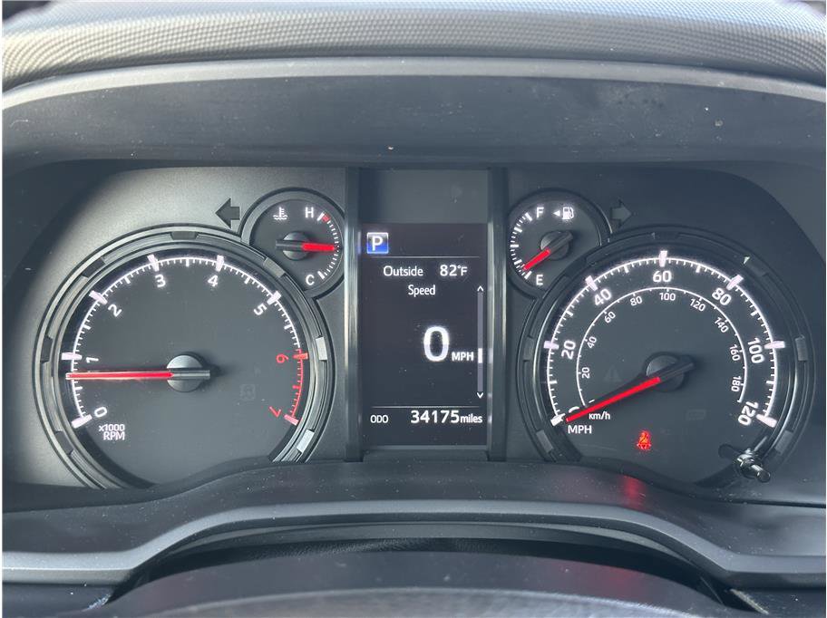 Used 2024 Toyota 4Runner SR5 AWD/4WD image 24