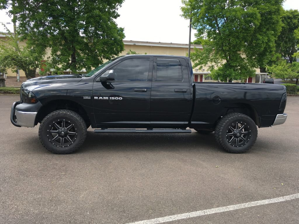 Used 2012 RAM 1500 ST w/ SXT Appearance Group AWD/4WD image 3