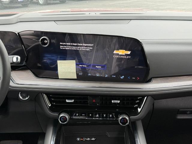 New 2026 Chevrolet Suburban LT w/ Comfort Package image 9