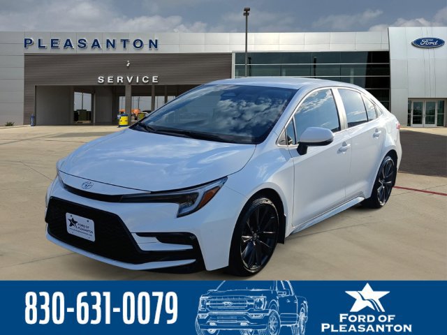 Used 2026 Toyota Corolla SE