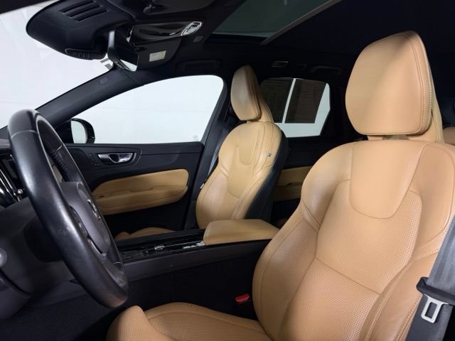 Used 2021 Volvo XC60 T5 Inscription w/ Protection Package Premier FWD image 5