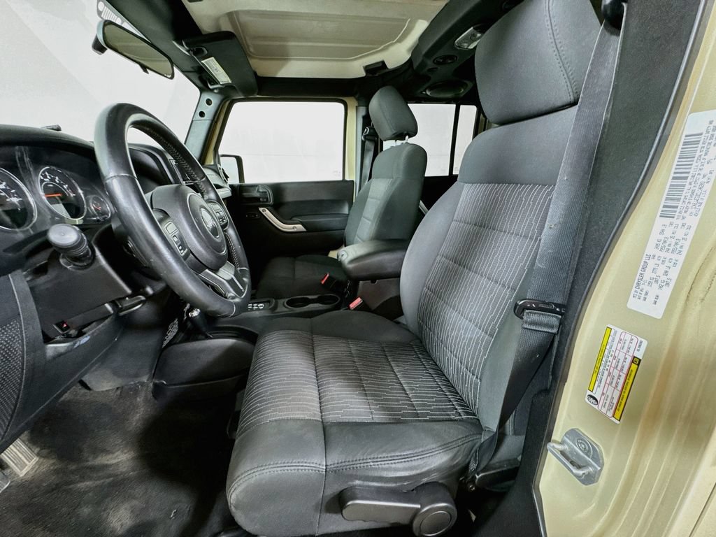 Used 2012 Jeep Wrangler Unlimited Sahara w/ Dual Top Group AWD/4WD image 22