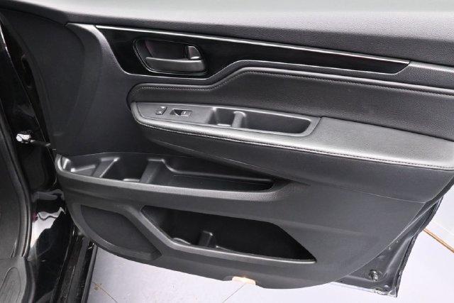 Used 2025 Honda Odyssey Touring image 32