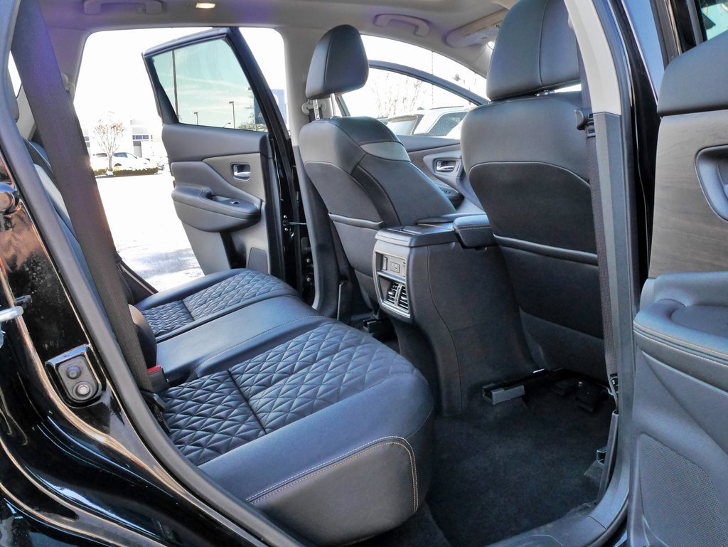 Used 2024 Nissan Murano Platinum w/ Cargo Package image 11
