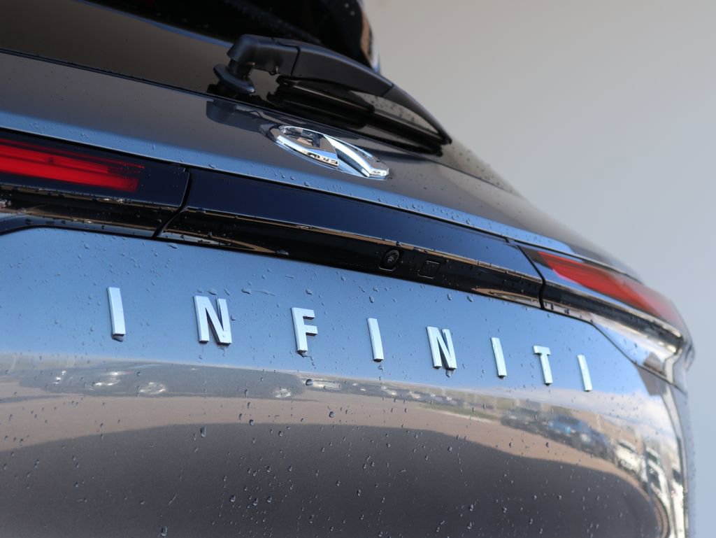 Certified 2023 INFINITI QX60 Luxe w/ Cargo Package AWD/4WD image 14