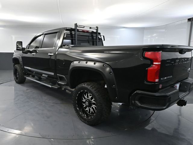 Used 2024 Chevrolet Silverado 3500 High Country w/ Technology Package image 9