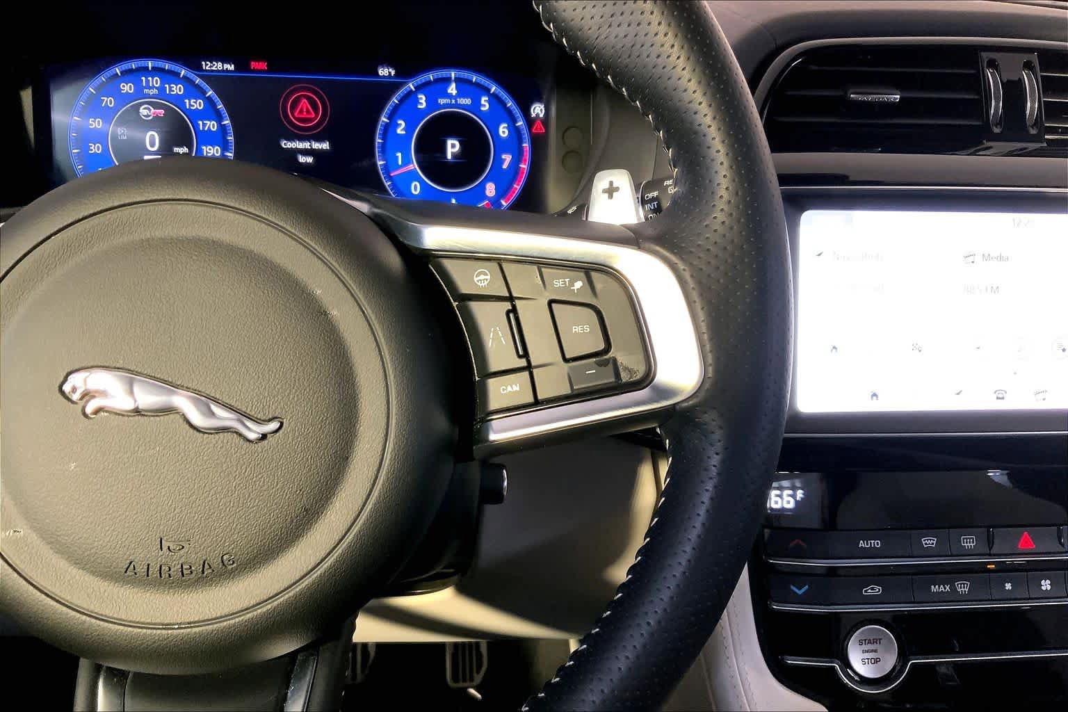 Used 2020 Jaguar F-PACE SVR AWD/4WD image 25