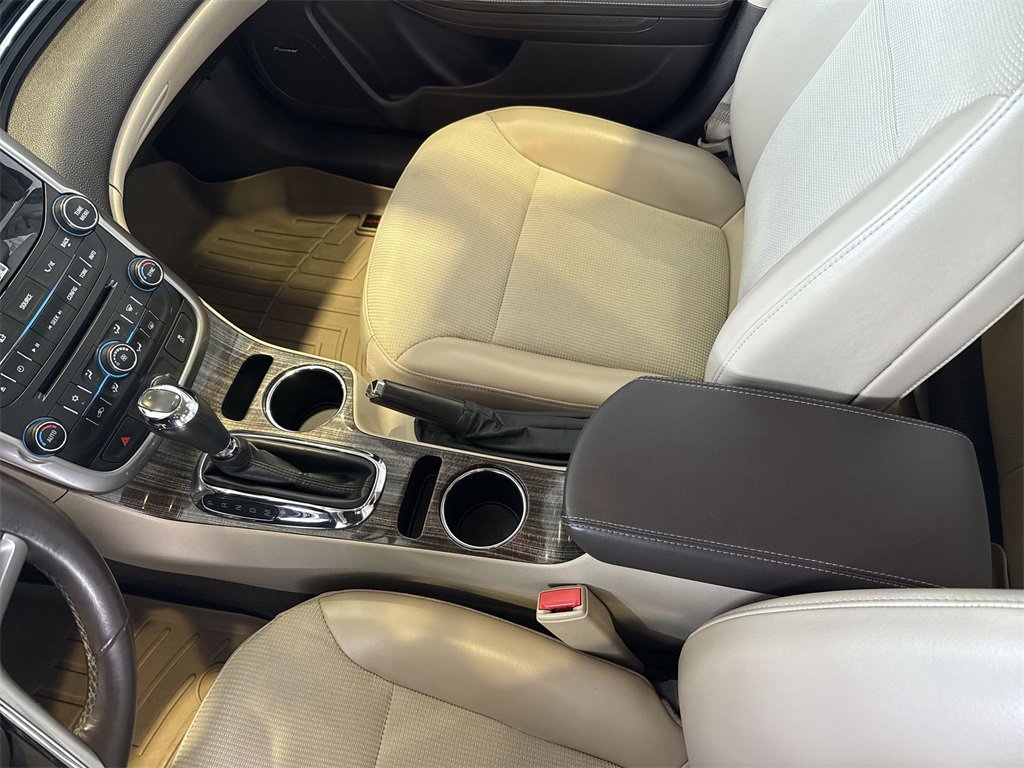 Used 2014 Chevrolet Malibu LT image 22