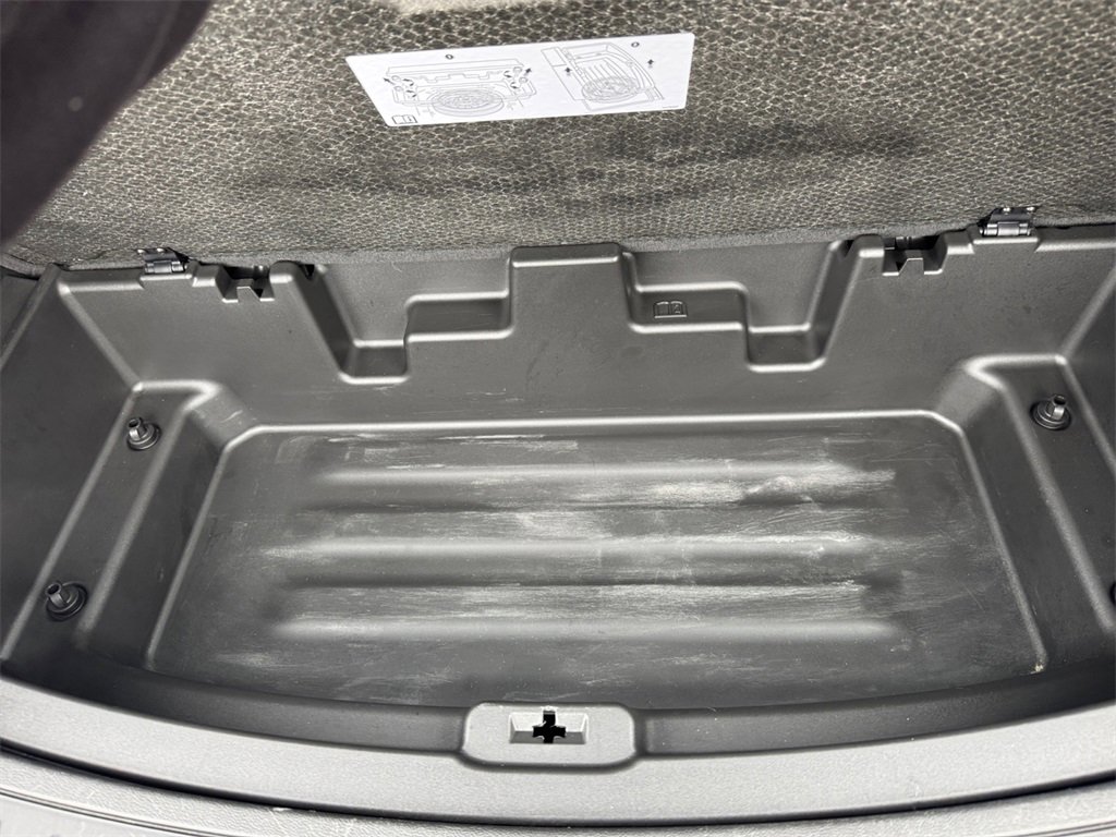 Used 2020 Buick Enclave Essence image 17