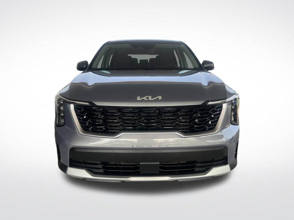 Certified 2024 Kia Sorento LX FWD image 2