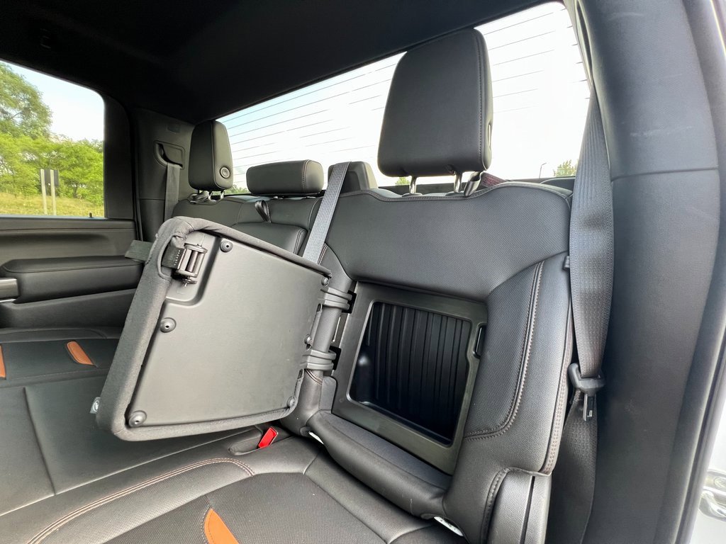 Certified 2022 GMC Sierra 2500 AT4 w/ Snow Plow Prep/Camper Package image 32