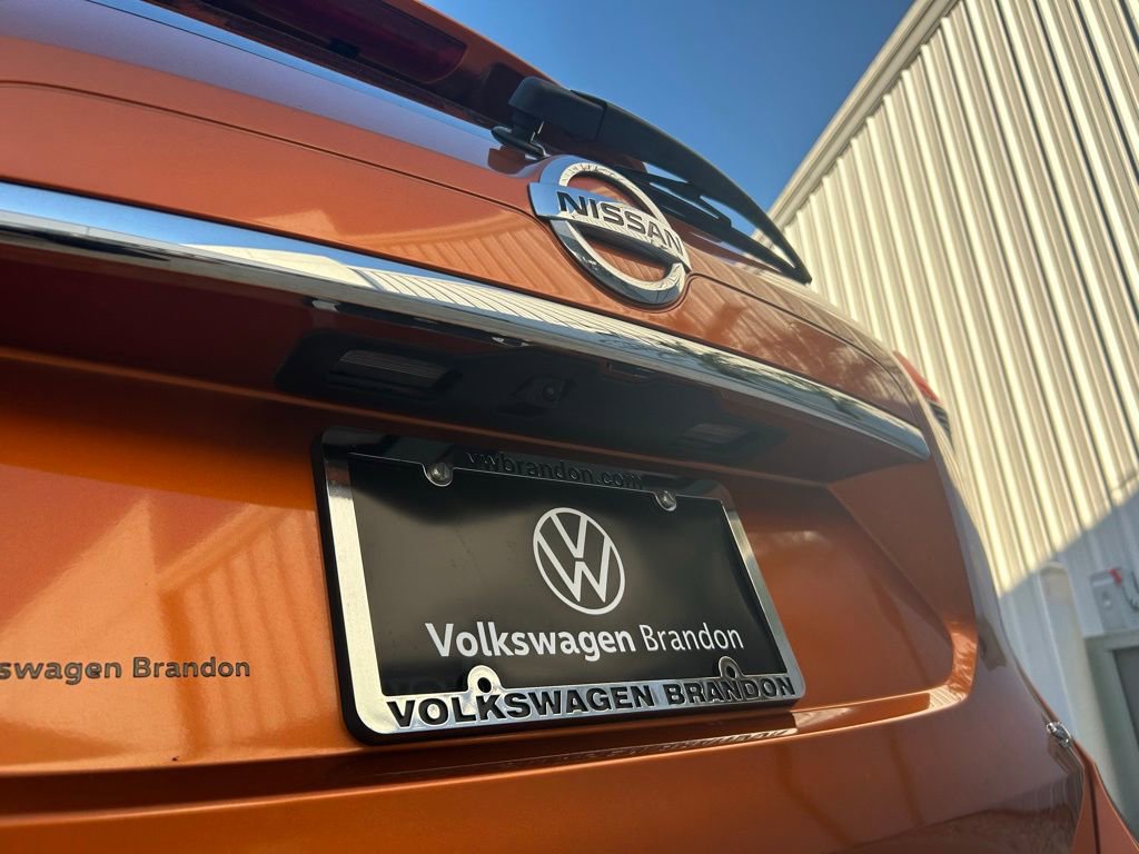 Used 2020 Nissan Rogue SV w/ Sun & Sound Touring Package image 41