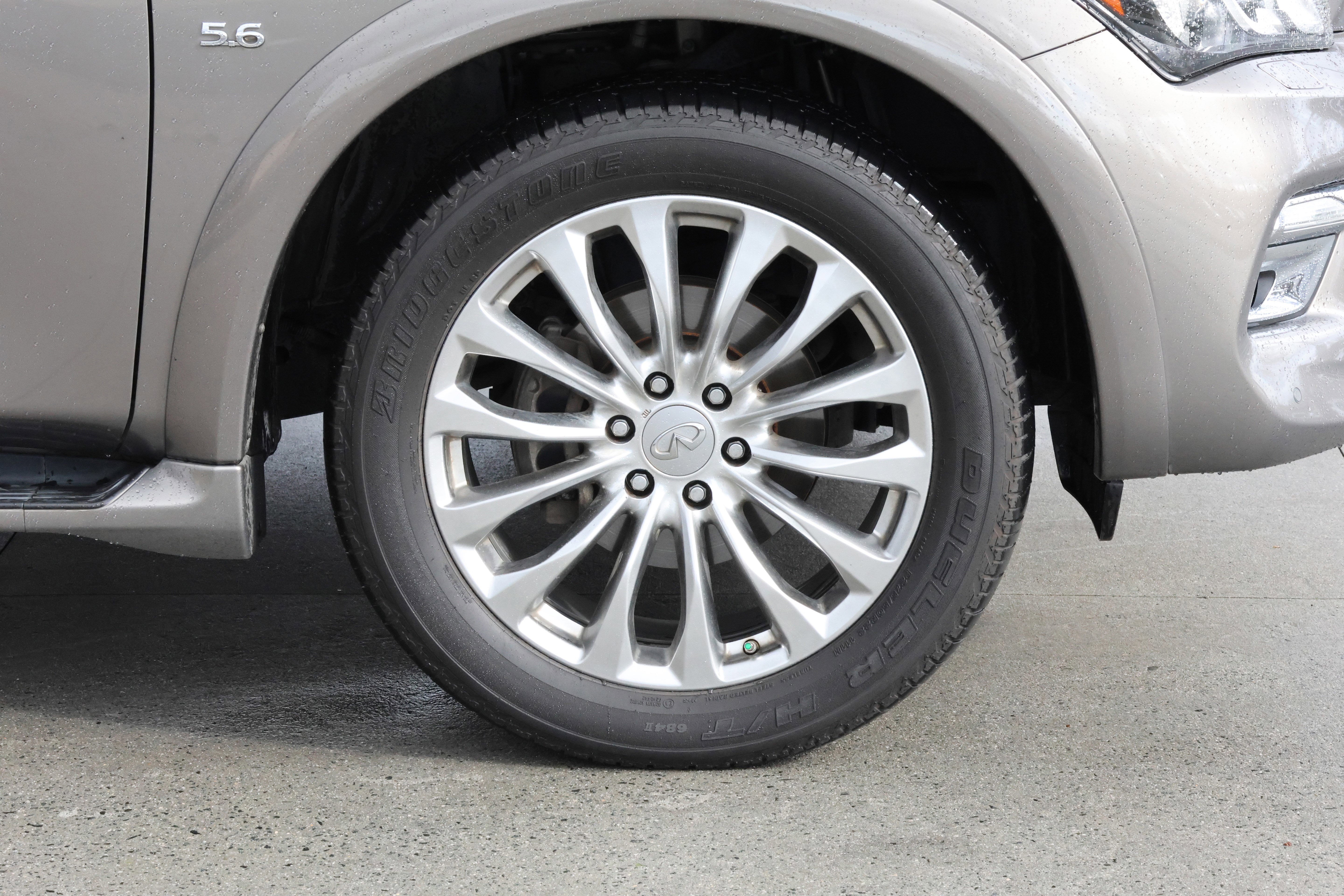 Used 2017 INFINITI QX80 2WD w/ Deluxe Technology Package image 11