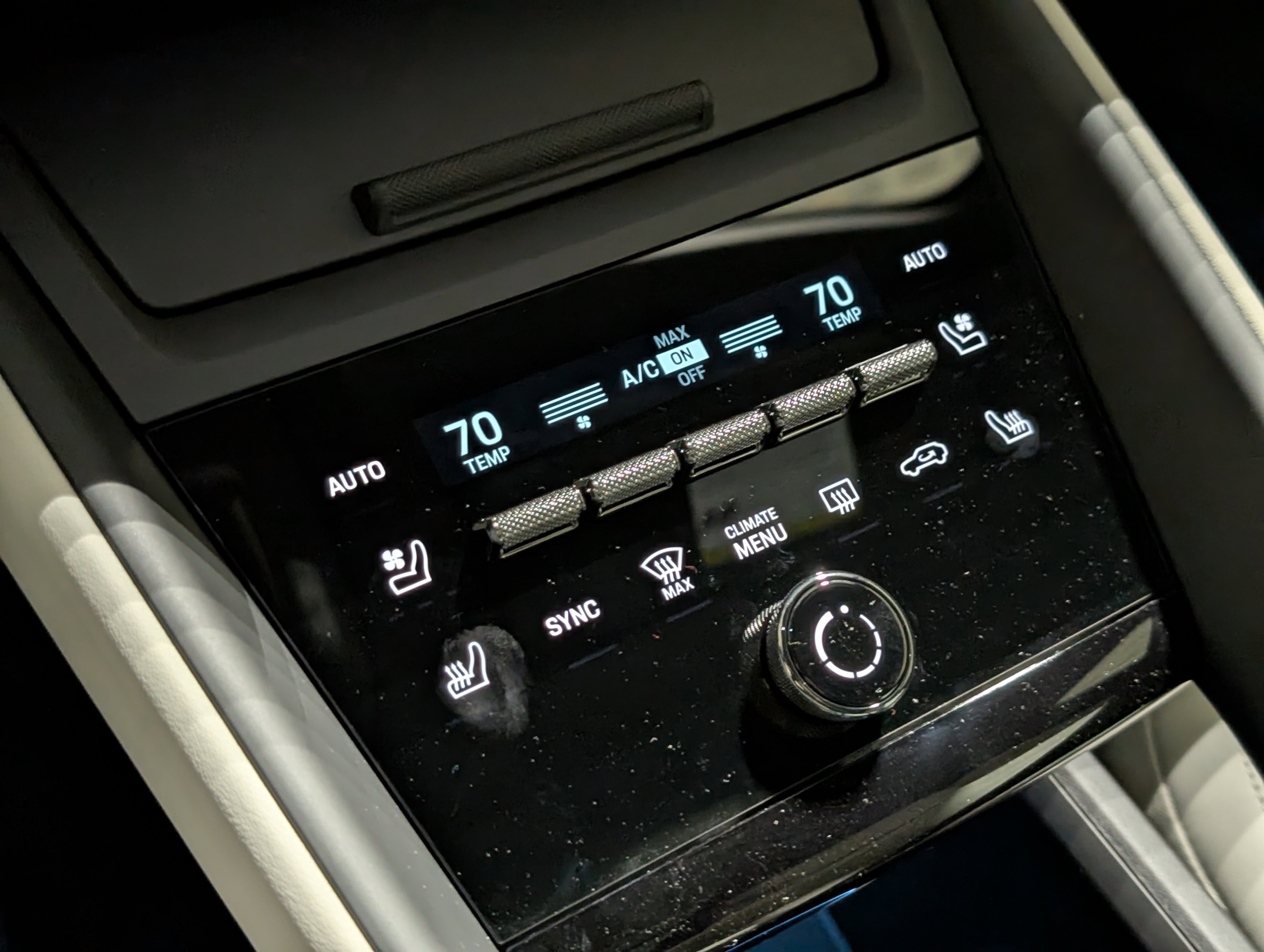 New 2026 Porsche Macan 4S Electric image 40