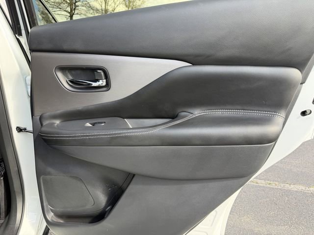 Used 2024 Nissan Murano SV w/ SV Midnight Edition Package image 21