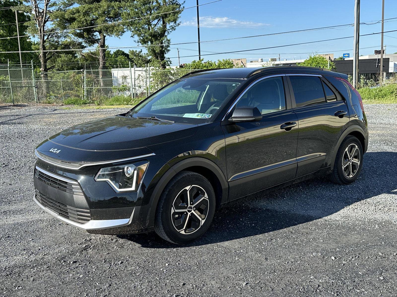 Used 2024 Kia Niro LX FWD image 4