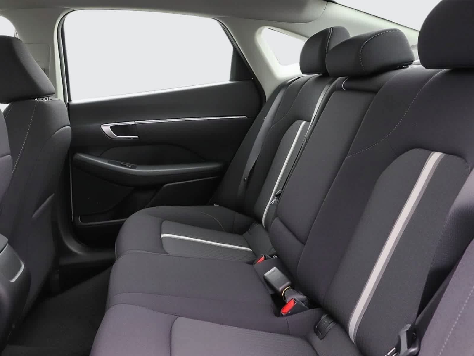 New 2026 Hyundai Sonata SEL FWD image 23