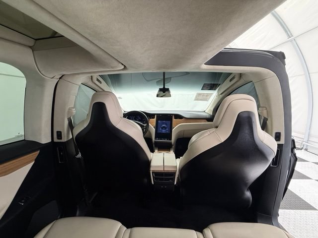Used 2018 Tesla Model X 75D AWD/4WD image 22