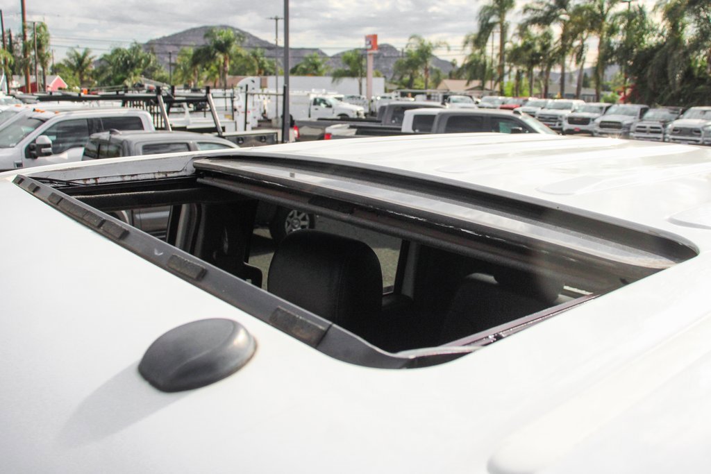 Used 2016 Ford F250 Lariat w/ Lariat Ultimate Package image 27