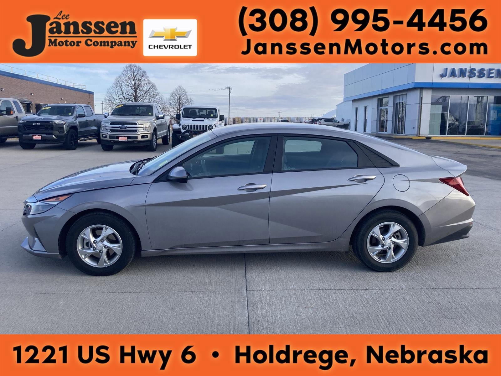 Used 2023 Hyundai Elantra SE FWD image 1
