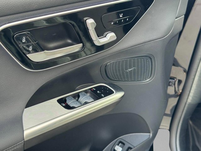 Certified 2025 Mercedes-Benz GLC 350e 4MATIC image 29