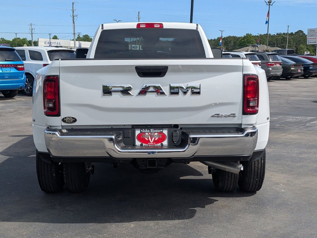 New 2026 RAM 3500 Tradesman w/ Chrome Appearance Group A AWD/4WD image 6