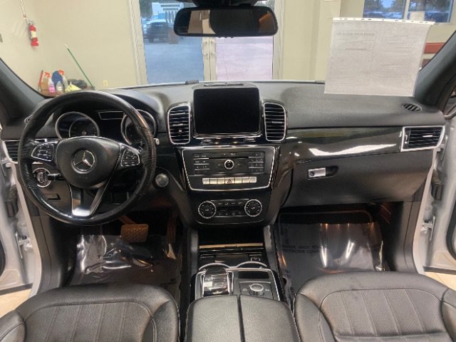 Used 2018 Mercedes-Benz GLE 350 image 23