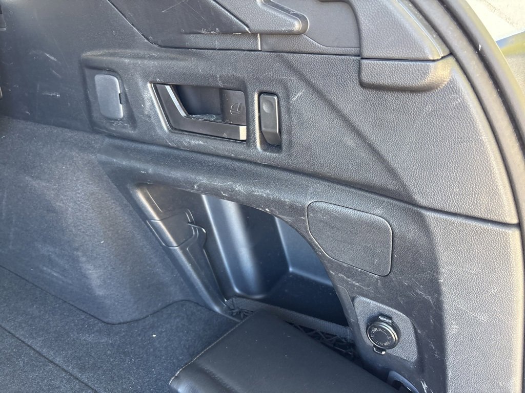 Certified 2023 Subaru Outback Limited image 30