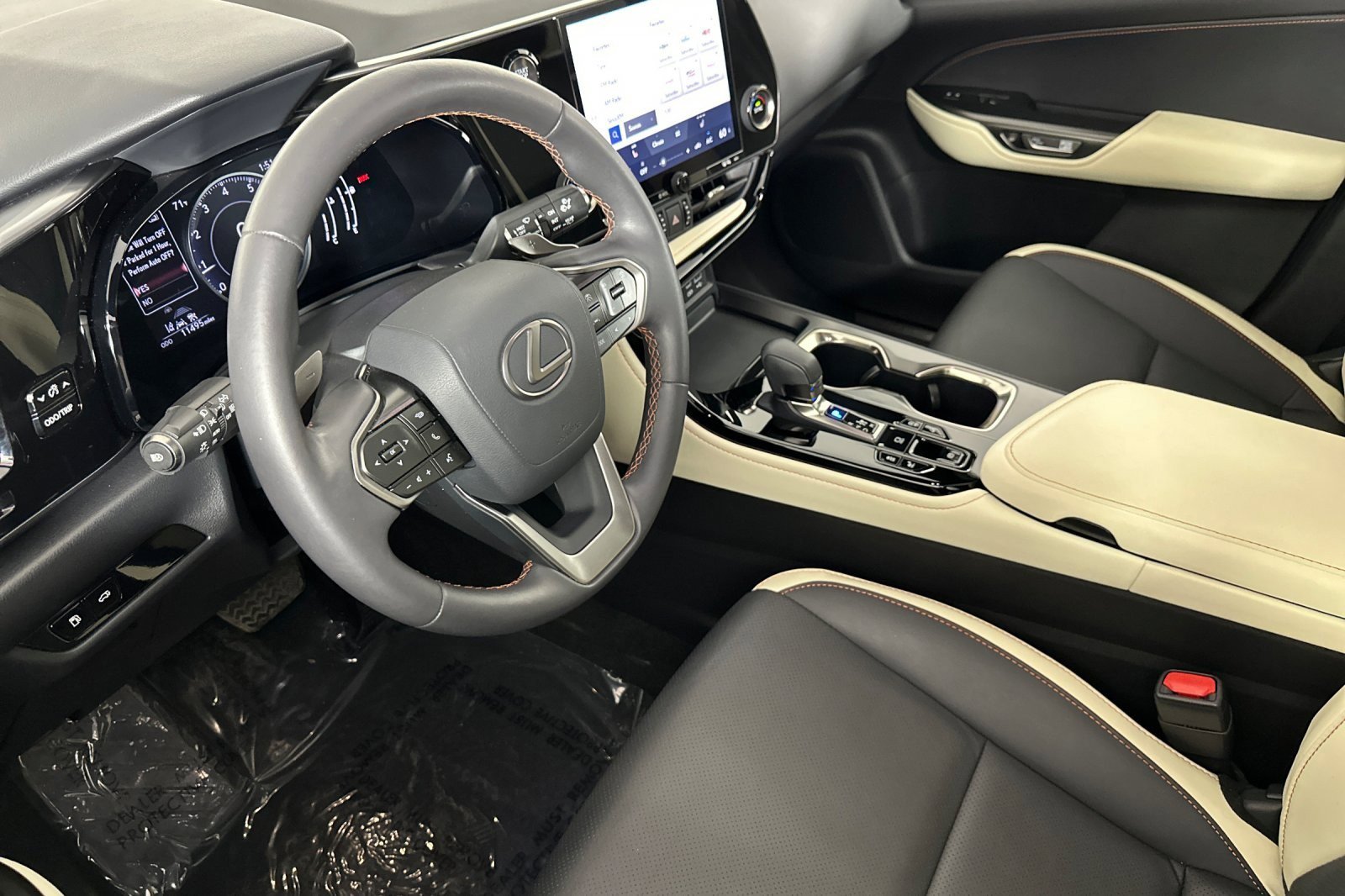 Used 2023 Lexus NX 350 NX 350 AWD image 9