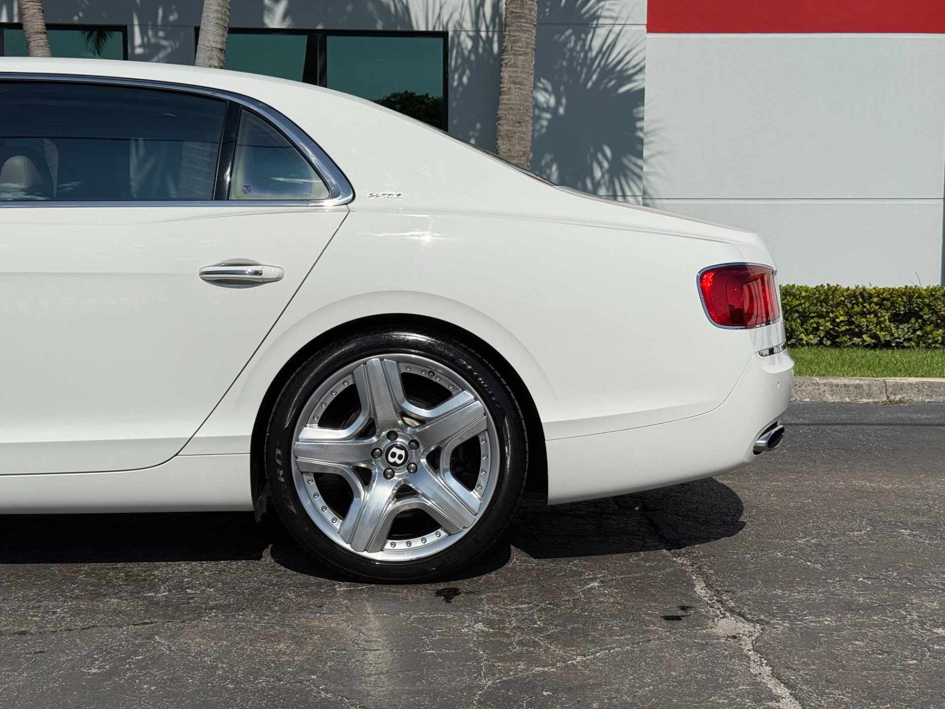 Used 2014 Bentley Flying Spur W12 AWD/4WD image 12