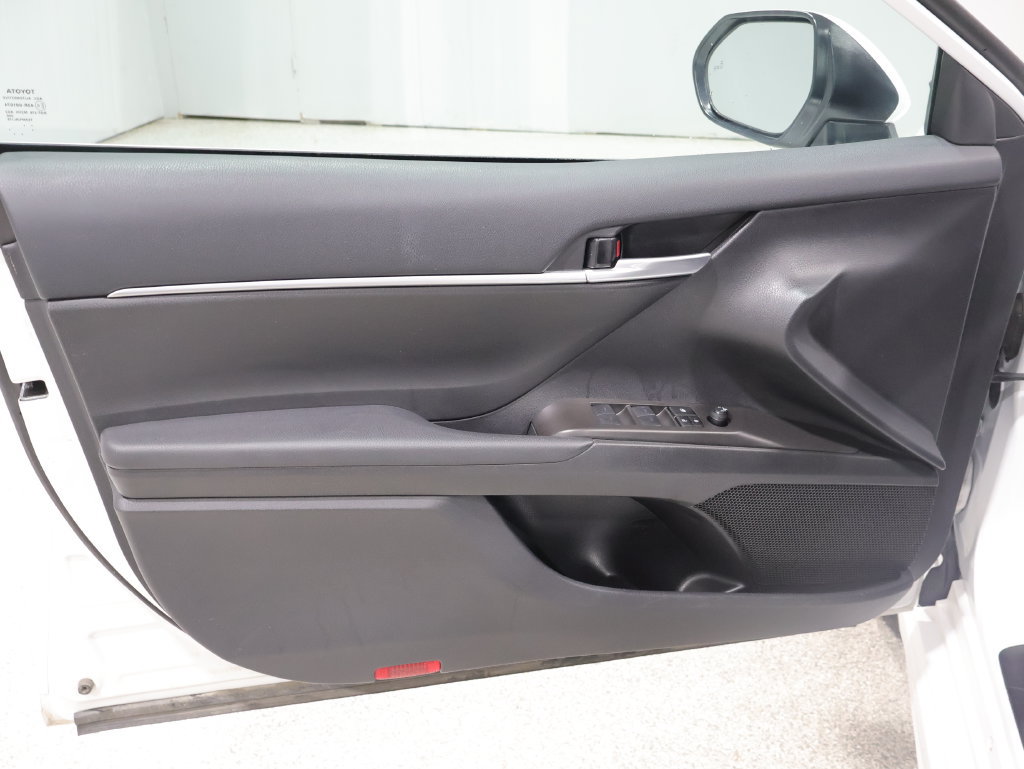 Used 2024 Toyota Camry SE w/ Audio Upgrade Package FWD image 14