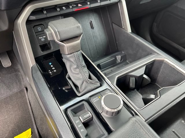 Used 2025 Toyota Tundra SR5 w/ SR5 Premium Package AWD/4WD image 29