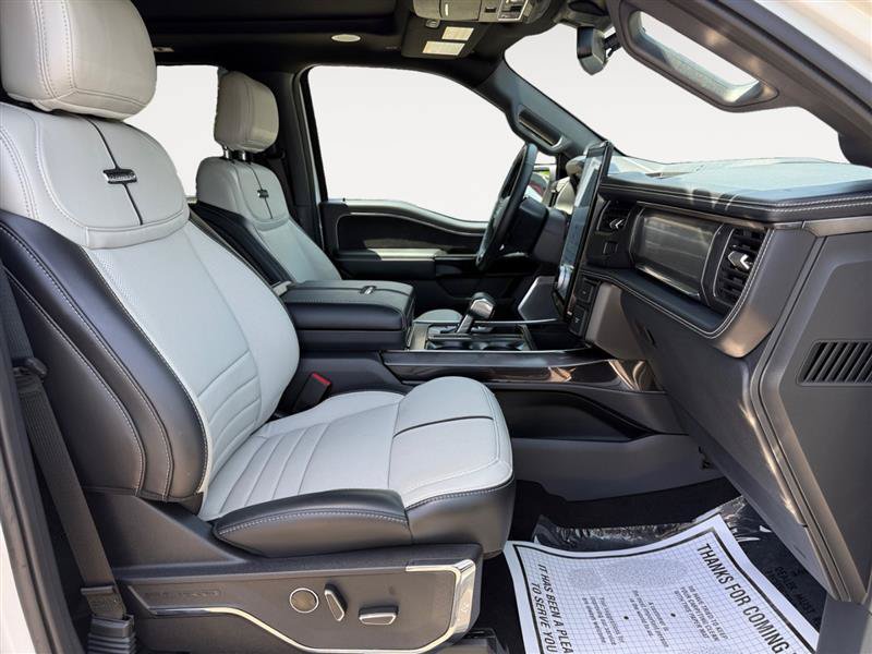 Used 2023 Ford F150 Lightning Platinum AWD/4WD image 18