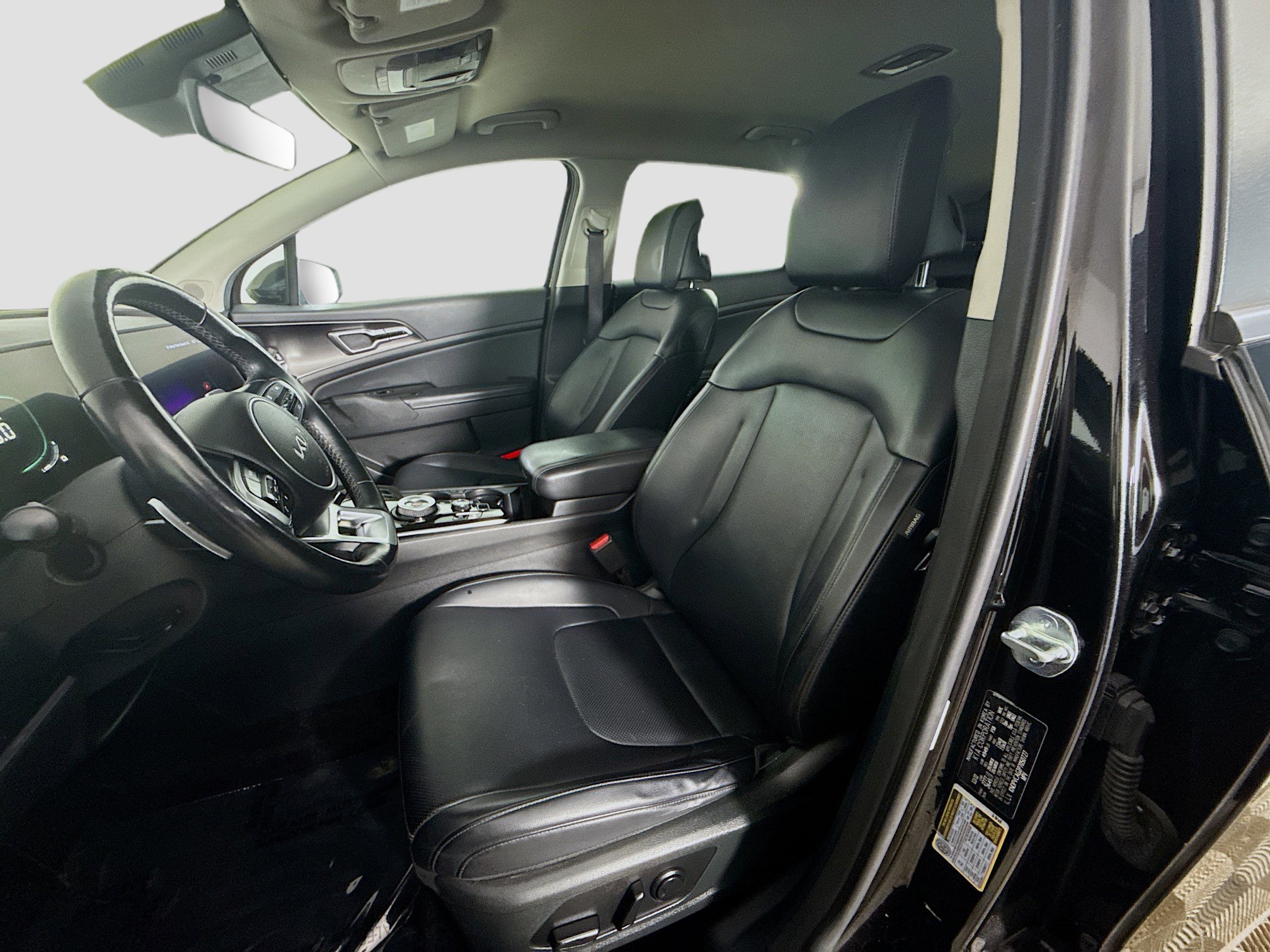 Used 2023 Kia Sportage EX AWD/4WD image 22
