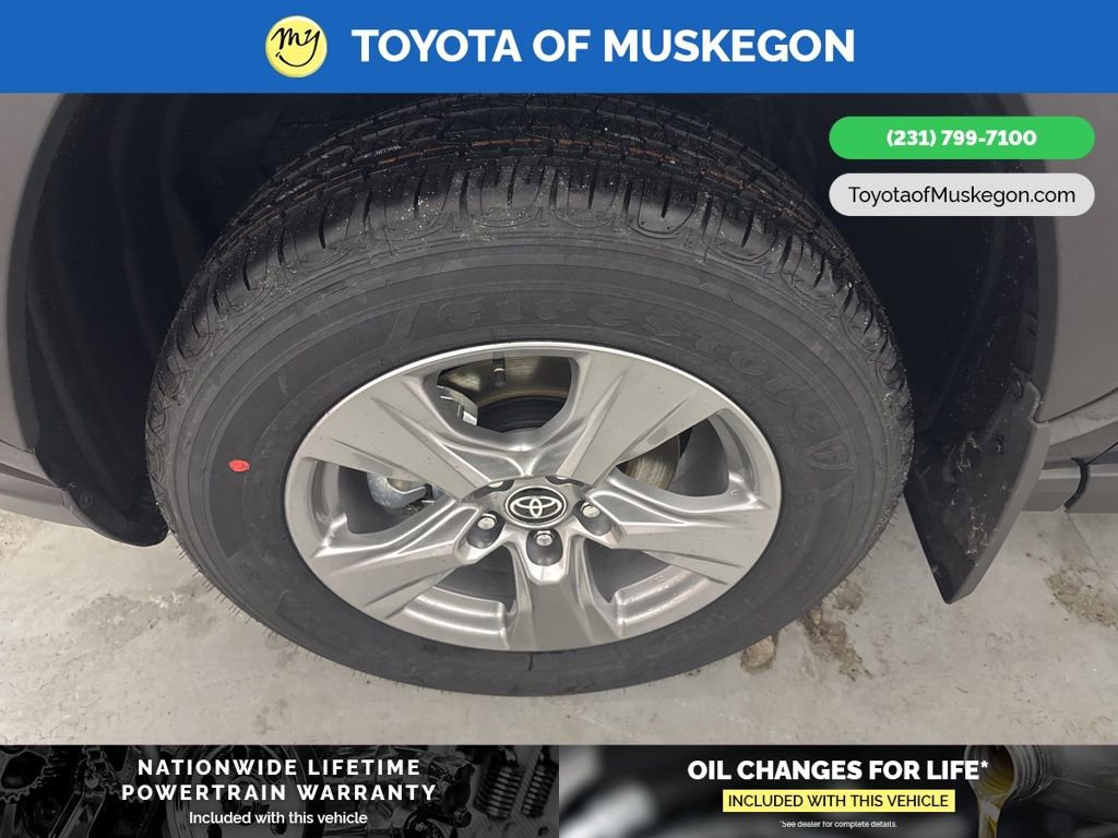 New 2025 Toyota RAV4 XLE w/ Convenience Package image 9