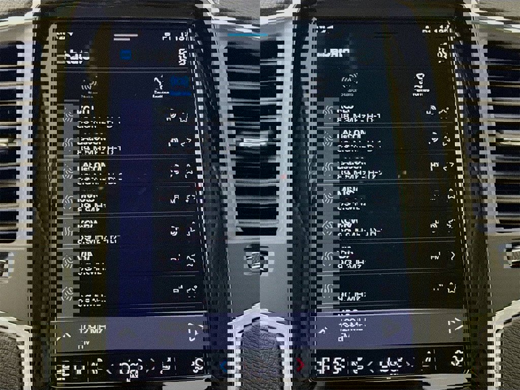 Certified 2024 Volvo XC90 B5 Core w/ Protection Package Premier image 15