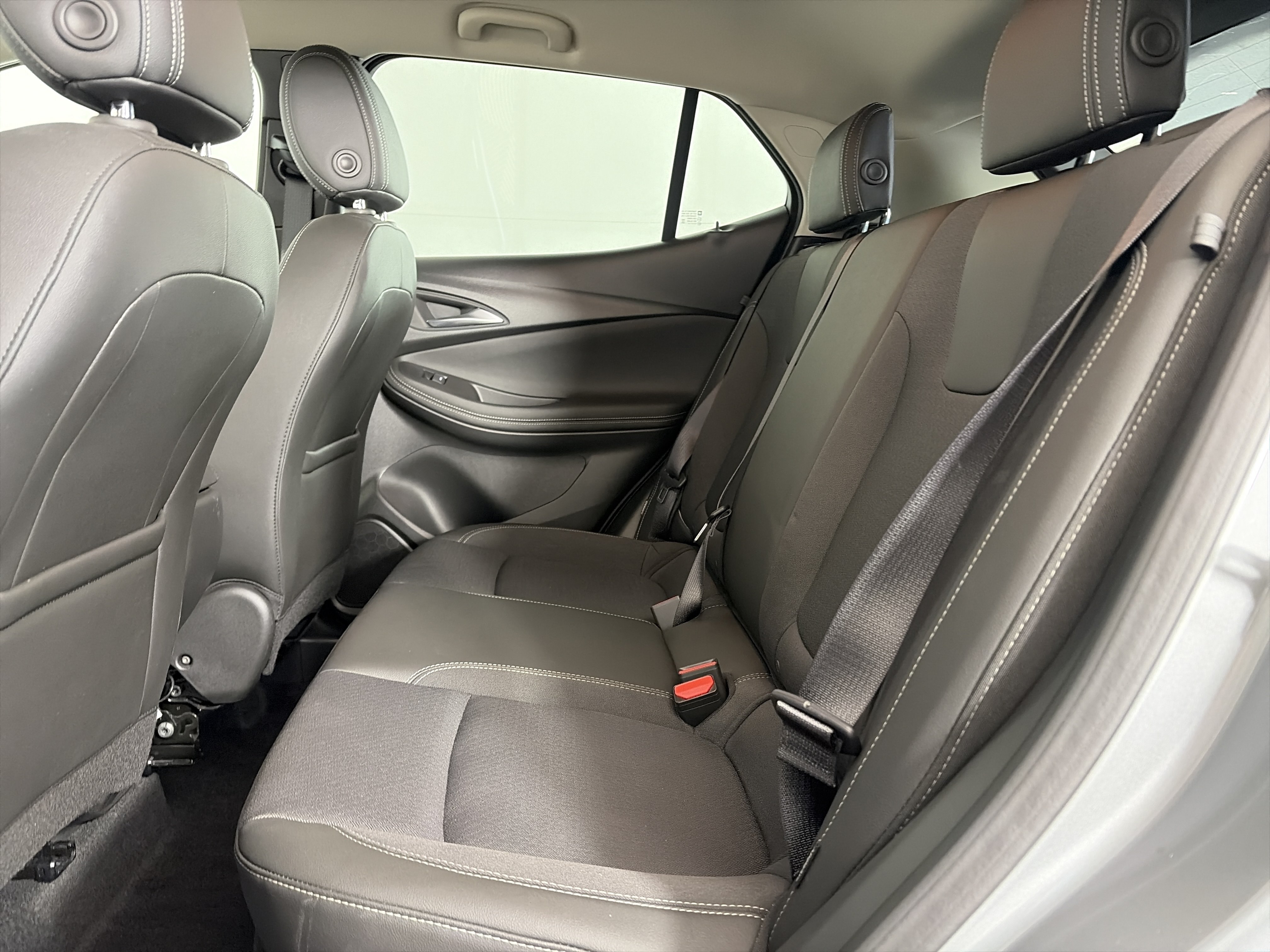 Used 2026 Buick Encore GX Preferred FWD image 7
