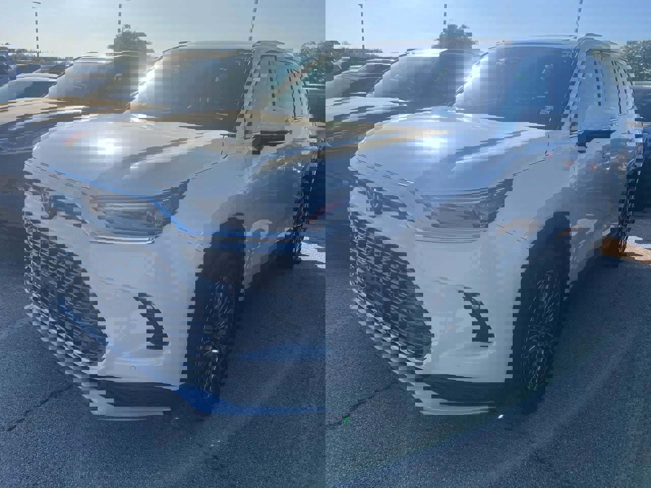 Used 2024 Toyota Grand Highlander AWD Hybrid image 1