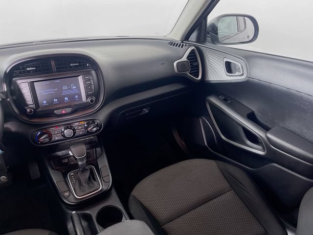 Used 2020 Kia Soul LX FWD image 22