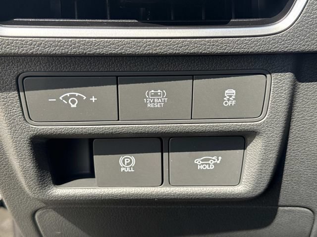 New 2026 Hyundai Sonata Limited FWD image 24