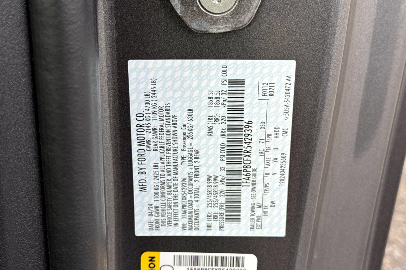 Used 2024 Ford Mustang GT RWD image 28