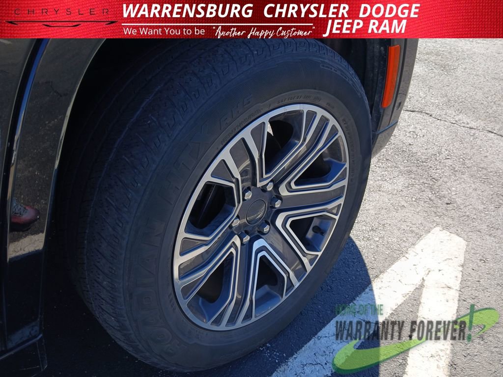 Used 2024 Jeep Wagoneer Series II w/ Flexible Seating Group AWD/4WD image 34