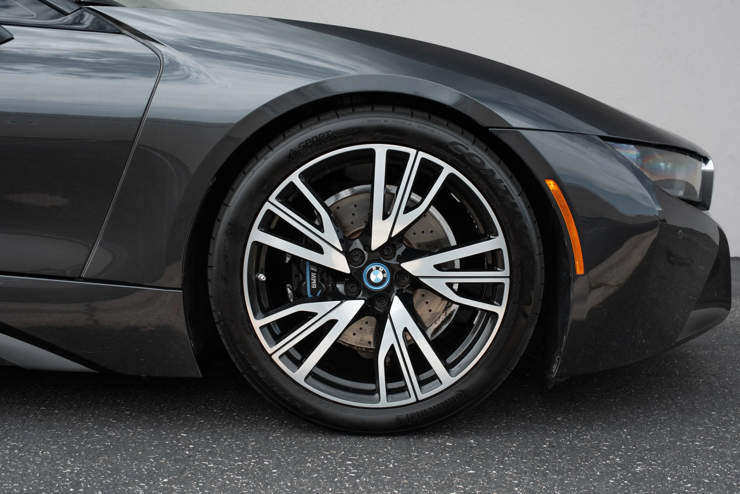 Used 2015 BMW i8 AWD/4WD image 37