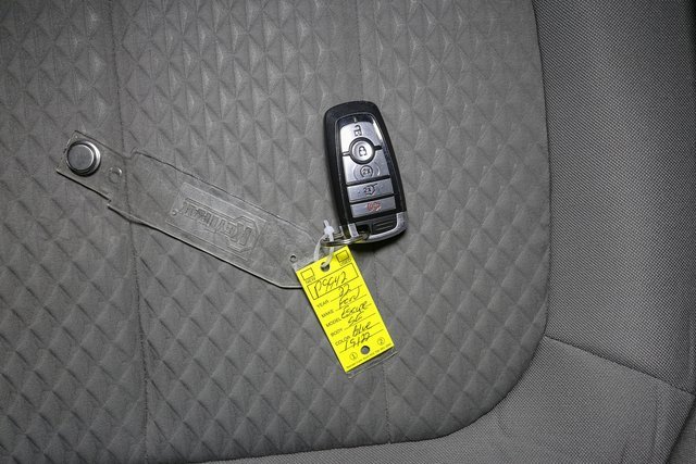 Used 2022 Ford Escape SE w/ Convenience Package image 38