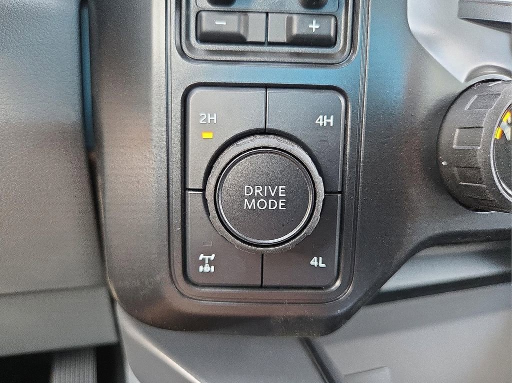 New 2025 Ford F250 XLT w/ 360-Degree Camera Package image 15