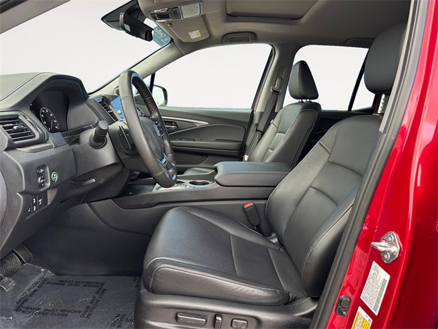 Certified 2025 Honda Ridgeline RTL+ image 9