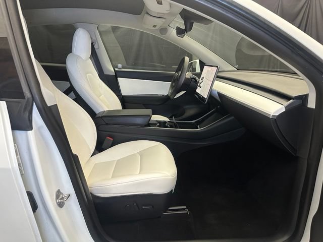 Used 2020 Tesla Model Y Long Range AWD/4WD image 15